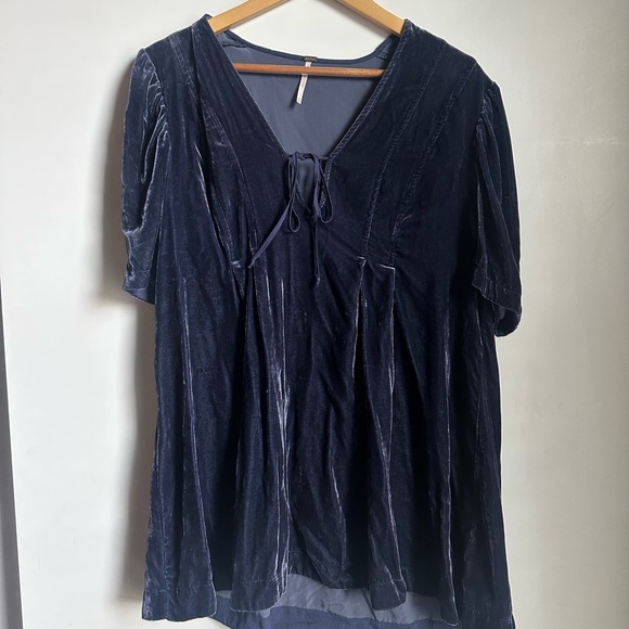 Free People Dresses & Skirts - Free People Navy Velvet Mini Dress